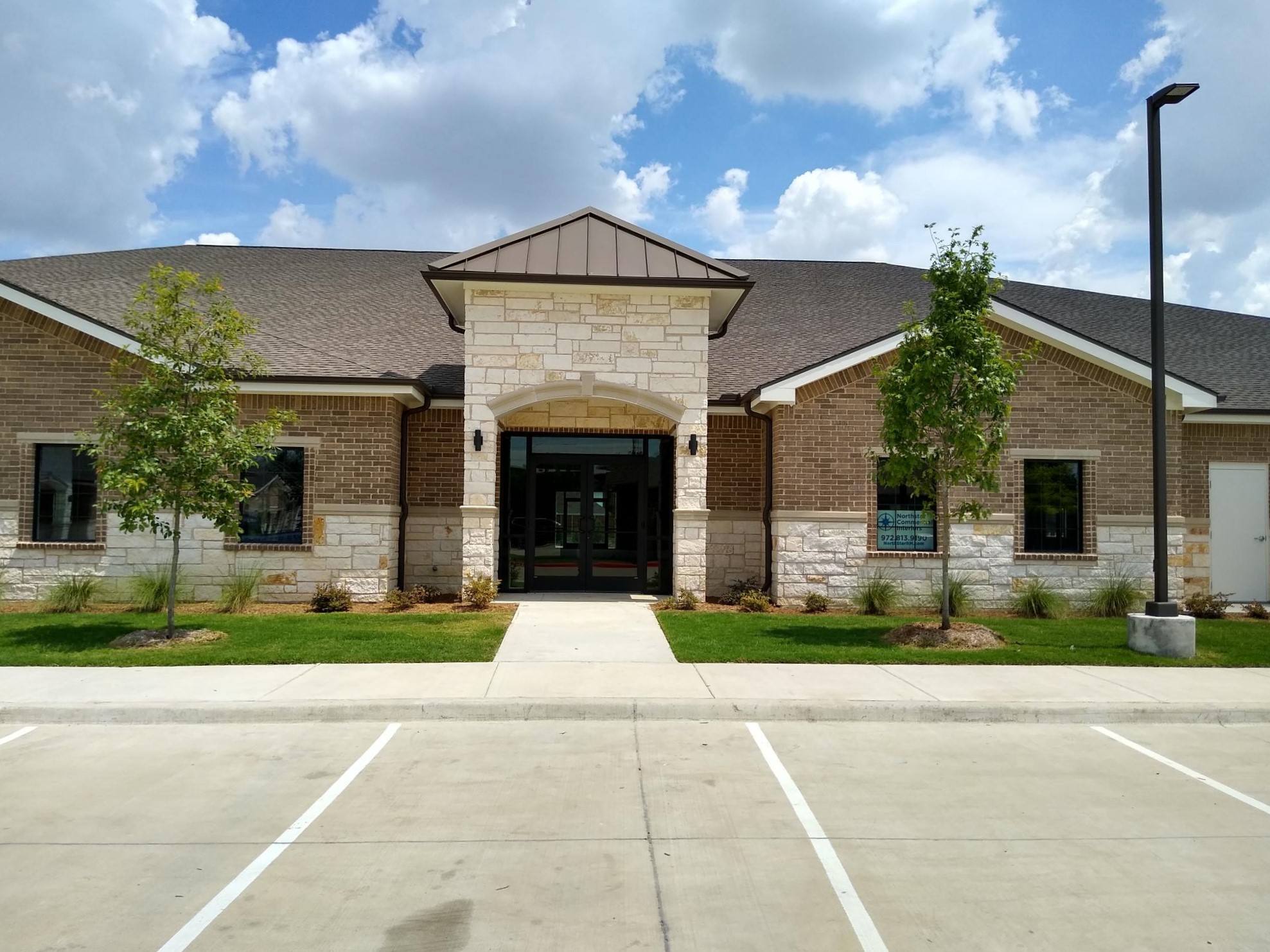 Finished medical office NorthStar Commercial Interiors built out from a cold, dark shell for Johnson Family Medical